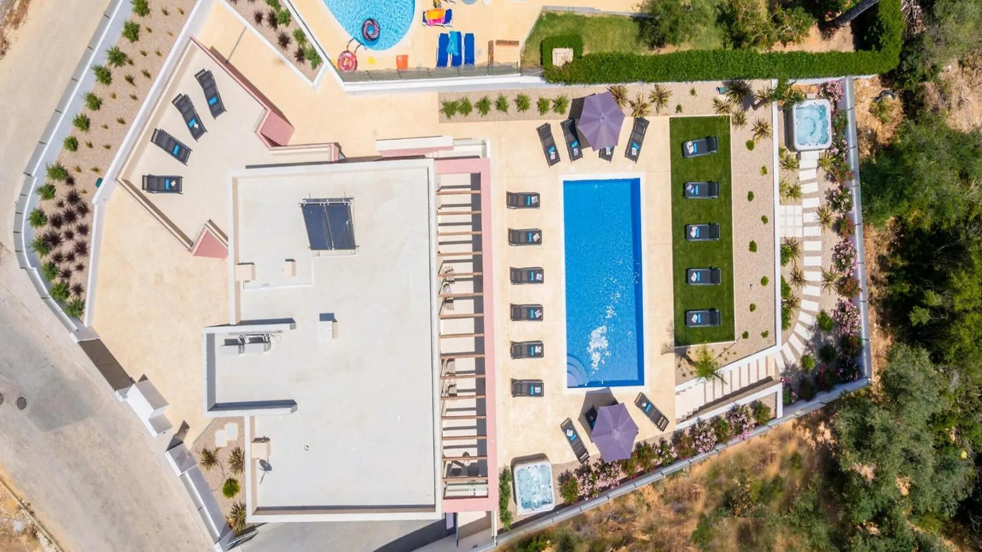 New Villa W Private Heatable Pool Armacao de Pera Portugal