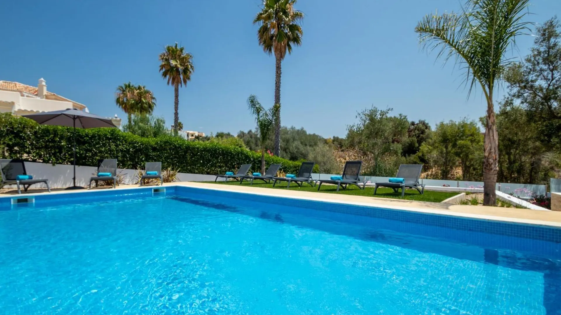 New Villa W Private Heatable Pool Armacao de Pera