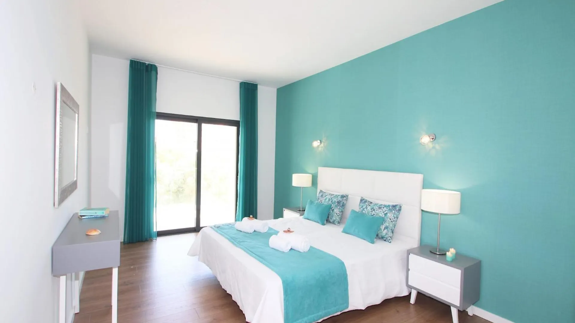 New Villa W Private Heatable Pool Armacao de Pera