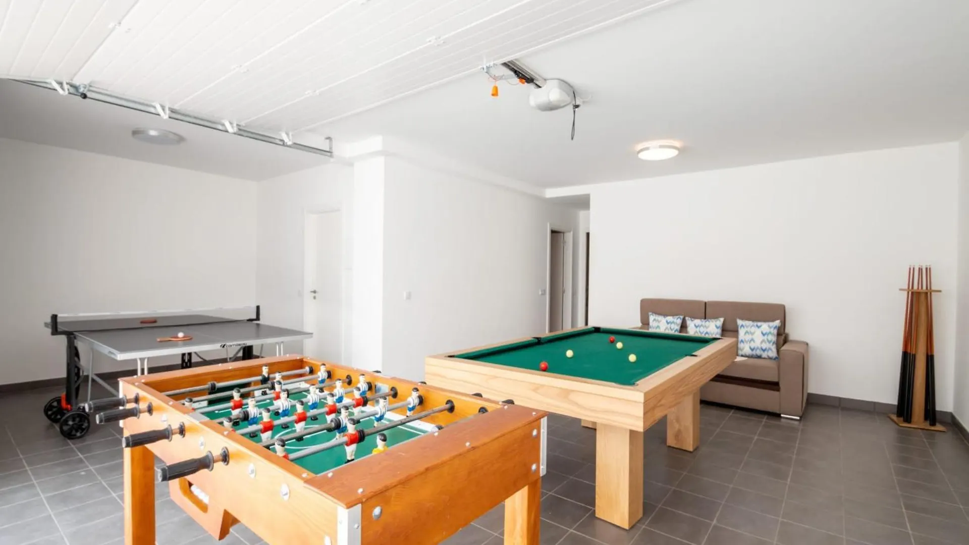 New Villa W Private Heatable Pool Armacao de Pera