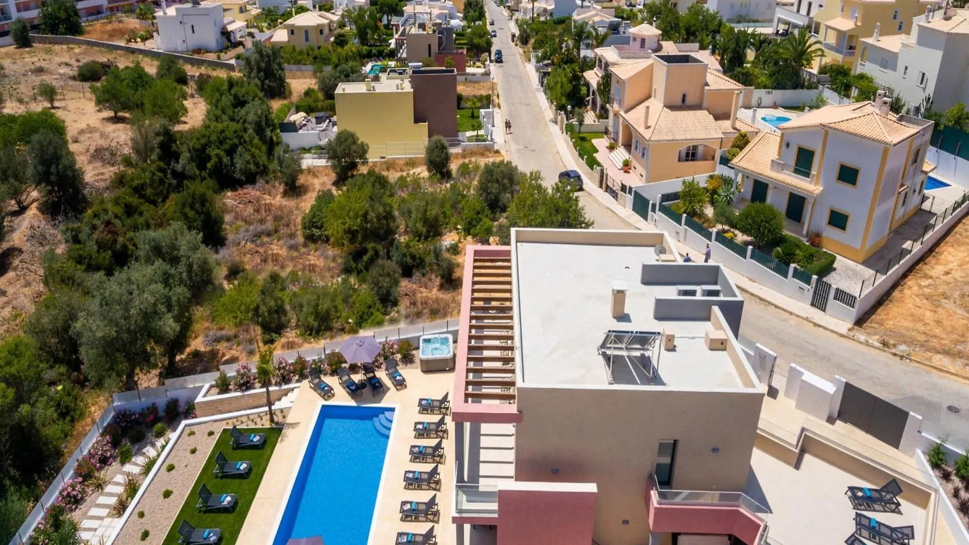 New Villa W Private Heatable Pool Armacao de Pera Portugal