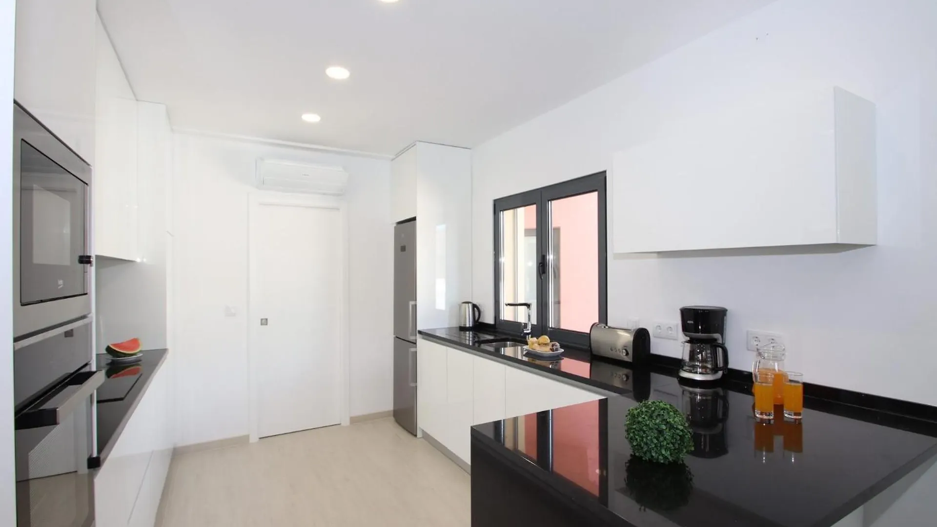 New Villa W Private Heatable Pool Armacao de Pera 0*,