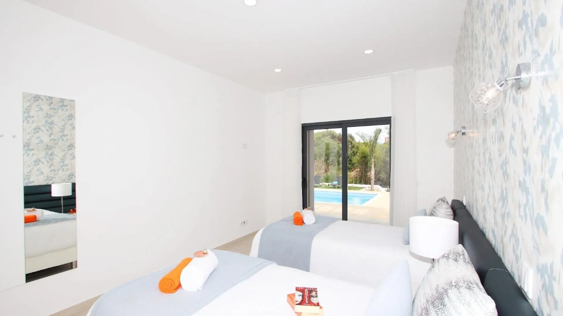 New Villa W Private Heatable Pool Armacao de Pera 0*,